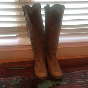 BROWN CORRAL VINTAGE BOOTS